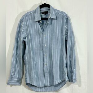 Banana Republic Non-Iron Classic Fit Dress Shirt — Men’s S Blue Stripe